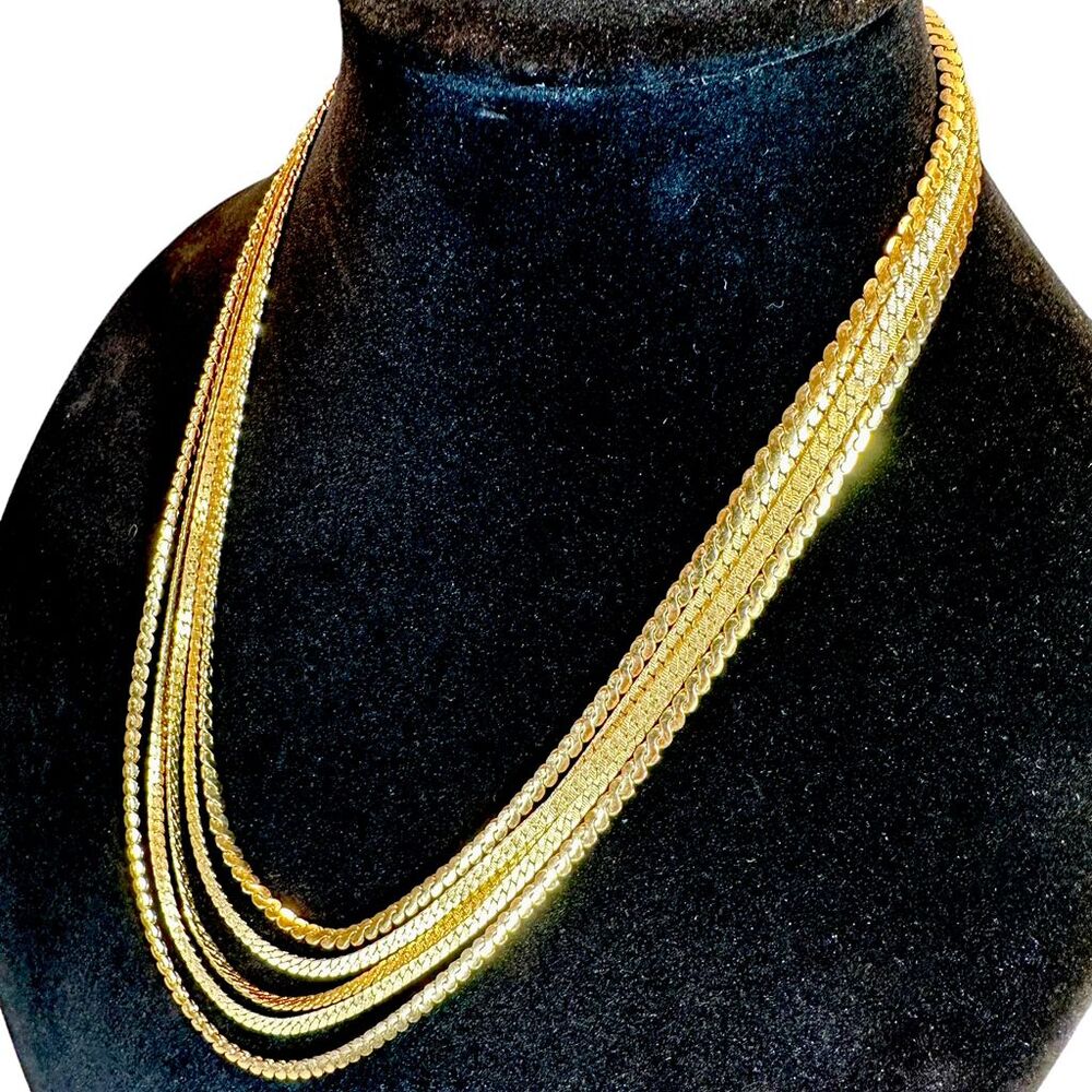 Vintage MONET Gold Tone Layered Necklace Elegant Sophisticated 1970-80’s